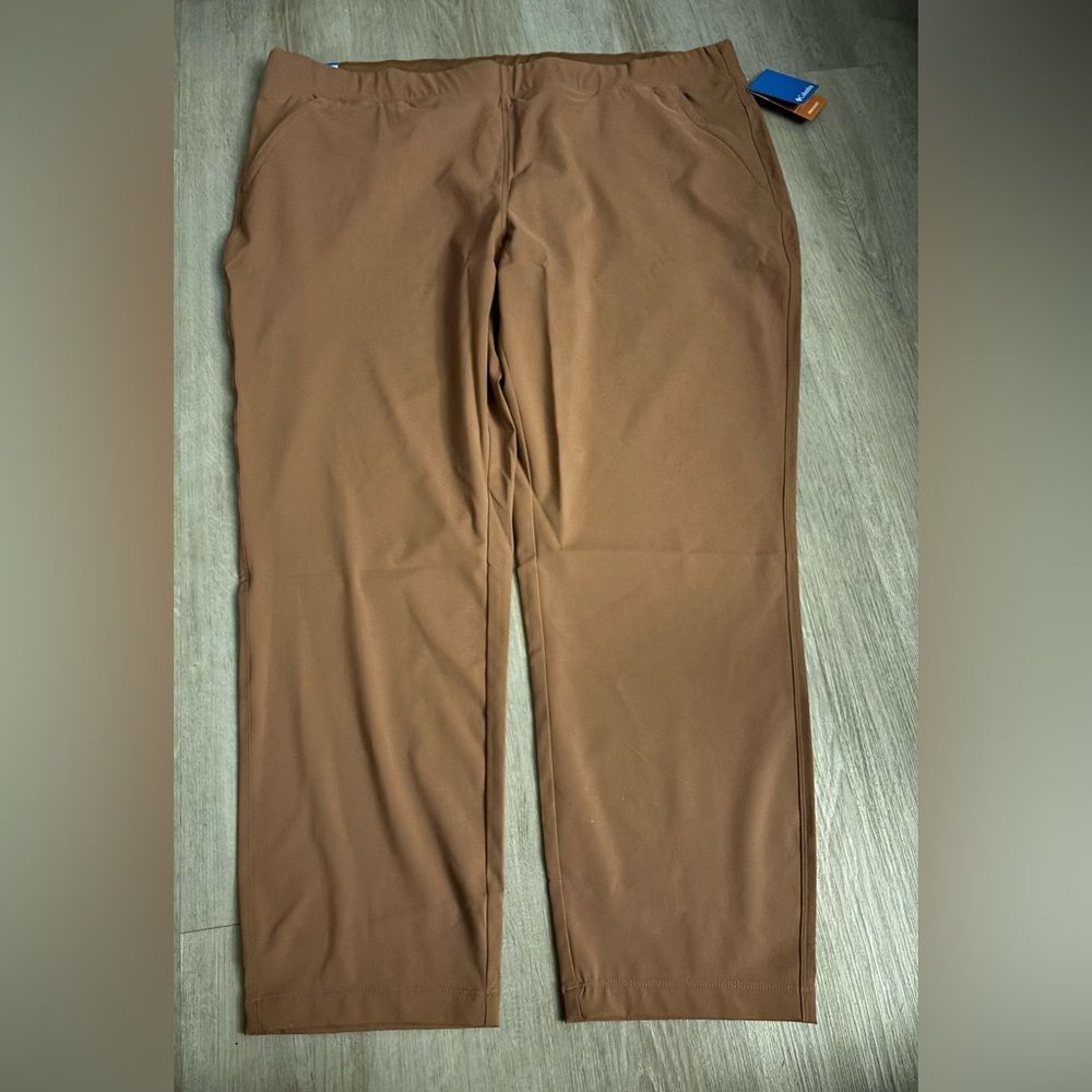 Columbia woman’s anytime slim pull on pant II skinny leg regular fit